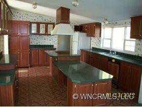 144 Flynn Branch Road - Photo 2