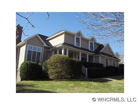 40 Sierra Drive