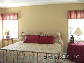 40 Sierra Drive - Photo 10