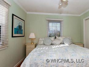 105 Mountain Street - Photo 12
