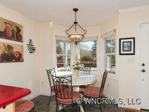 105 Mountain Street - Photo 5