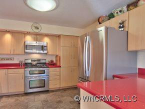105 Mountain Street - Photo 6