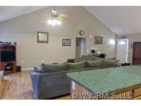 20 Grove Garden Avenue - Photo 17