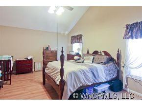 20 Grove Garden Avenue - Photo 7