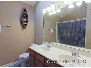 20 Grove Garden Avenue - Photo 8