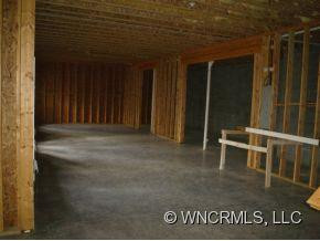 240 Waldsi Court - Photo 16