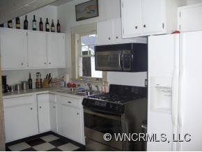 1214 OAKLAND STREET - Photo 11