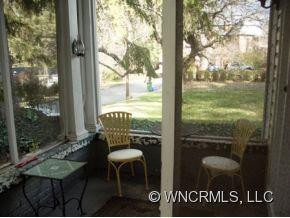 1214 OAKLAND STREET - Photo 15