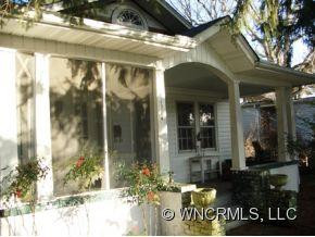1214 OAKLAND STREET - Photo 3