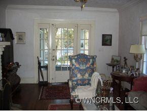 1214 OAKLAND STREET - Photo 4