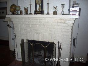 1214 OAKLAND STREET - Photo 7