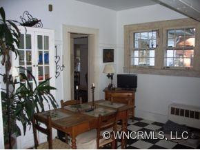 1214 OAKLAND STREET - Photo 9