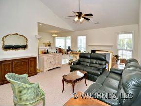 278 MEADOW PATHWAY DRIVE - Photo 2