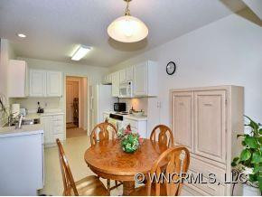278 MEADOW PATHWAY DRIVE - Photo 4