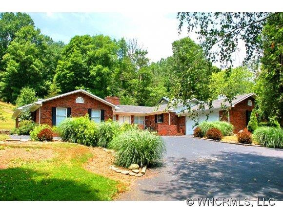 1505 Laurel Valley Road