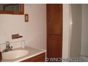 2 Blaines Way - Photo 4