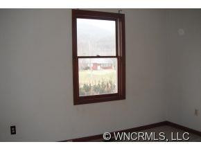2 Blaines Way - Photo 9