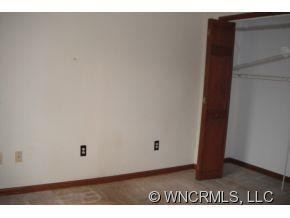 2 Blaines Way - Photo 10