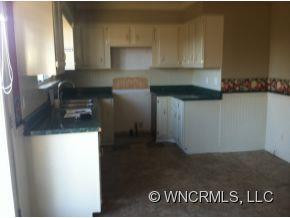2028 Evergreen Drive - Photo 3