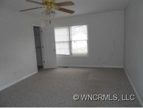 53 Trislan Court - Photo 6