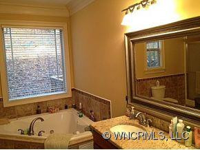 46 Village Pointe Lane - Photo 8