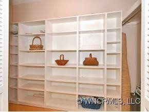 453 Crowfields Drive - Photo 14