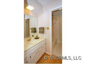 453 Crowfields Drive - Photo 16