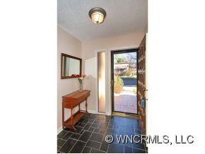 453 Crowfields Drive - Photo 3