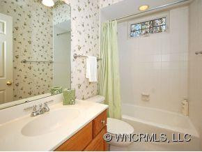 76 DUNROY DRIVE - Photo 12