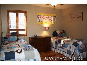 750 Polly's Mountain Road - Photo 12
