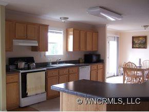 11 Phoenix Circle - Photo 2