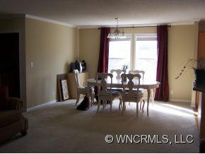 11 Phoenix Circle - Photo 4