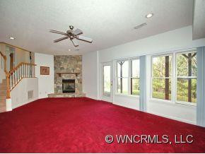 84 EVANS DRIVE - Photo 15
