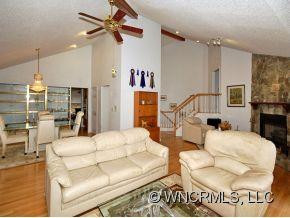84 EVANS DRIVE - Photo 6