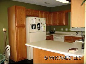 1002 Thorncrest Drive - Photo 11