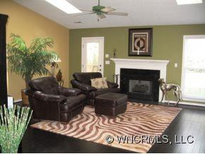 1002 Thorncrest Drive - Photo 4