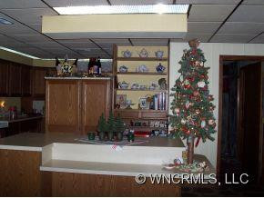 506 CRABTREE FARMS ROAD - Photo 10