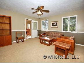 155 WARREN LANE - Photo 12