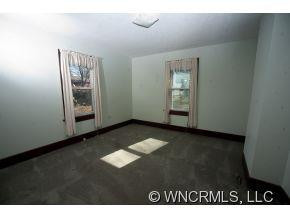 27 Langwell - Photo 6