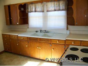2222 Old Clyde Road - Photo 9