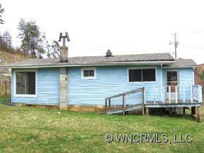 1912 Old Hwy 20 - Photo 2