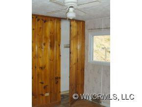 1912 Old Hwy 20 - Photo 3