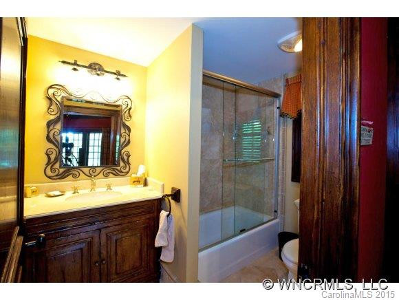 2170 West Club Boulevard - Photo 14