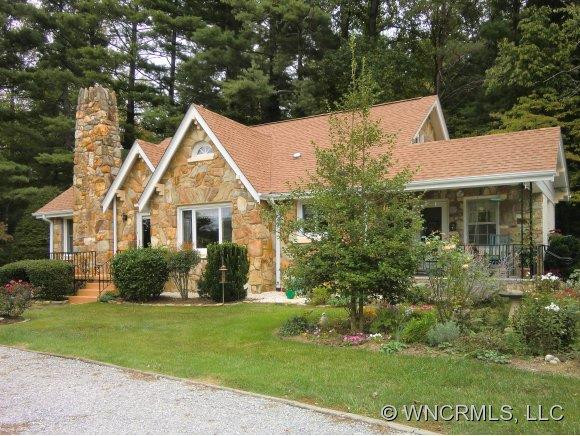 3890 Sugarloaf Road