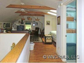 3890 Sugarloaf Road - Photo 11