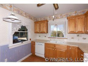 3890 Sugarloaf Road - Photo 8