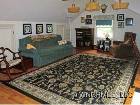 3890 Sugarloaf Road - Photo 10