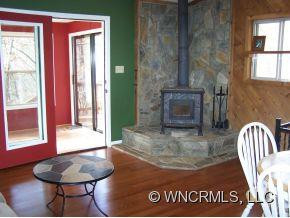 240 Mack Noblitt Road - Photo 5