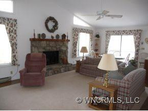124 Waldsi Court - Photo 3