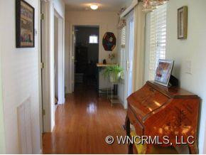 211 Fairway View Drive - Photo 7